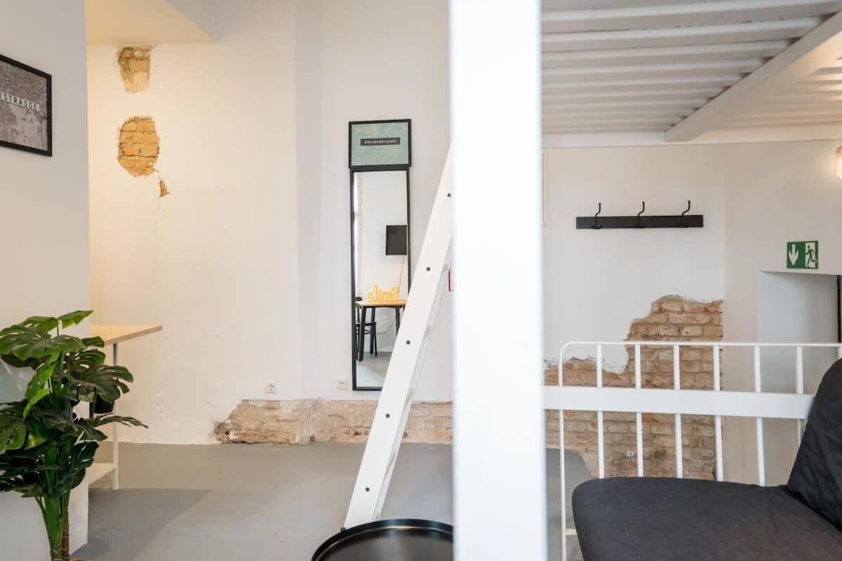 Shabby Chic Plus Self Checkin Plus Free Street Parking Berlin Exterior photo